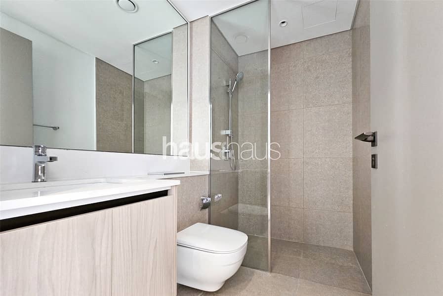 All Upgrades | Garage | Large Plot - Image 8