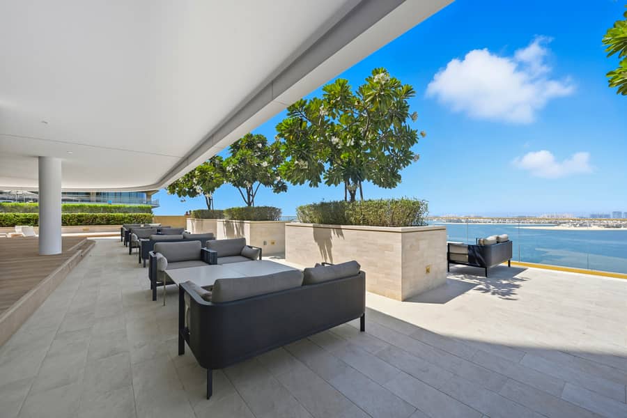 Cozy 1BD Apartment in Grand Bleu, Emaar Beachfront - Image 33