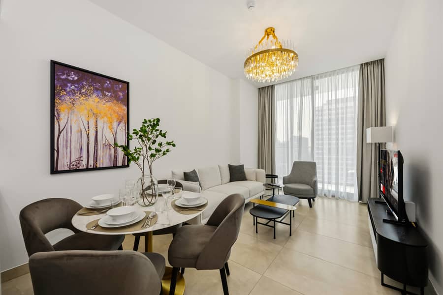 New, Bright & Cozy 1BD at Paragon by IGO, Dubai - Image 6