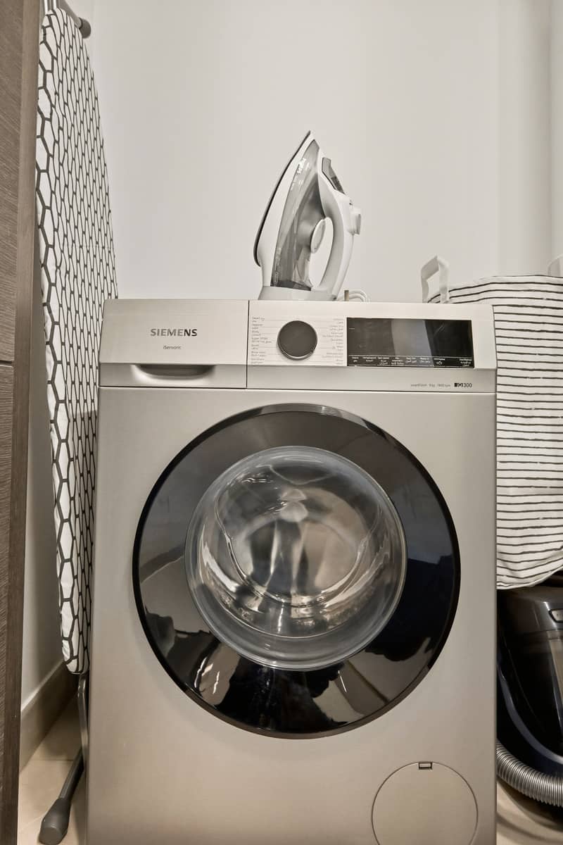 New, Bright & Cozy 1BD at Paragon by IGO, Dubai - Image 26