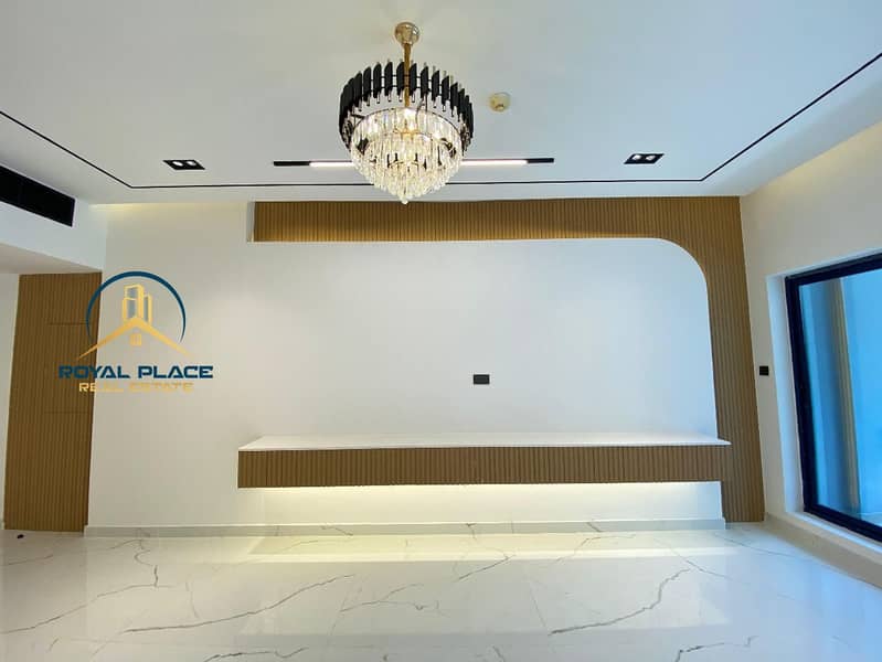 Upgraded 2 Bedroom + Maid Room | Bright & Spacious