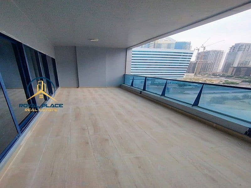 Upgraded 2 Bedroom + Maid Room | Bright & Spacious - Image 6