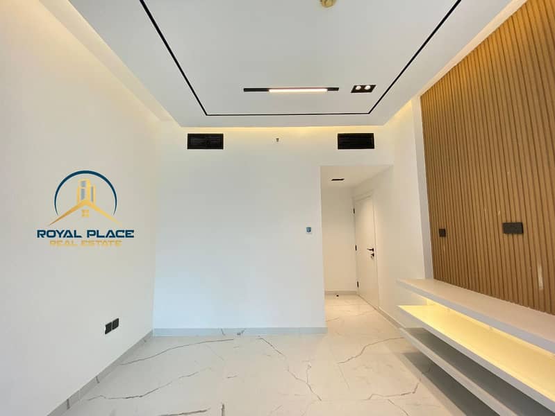 Upgraded 2 Bedroom + Maid Room | Bright & Spacious - Image 10