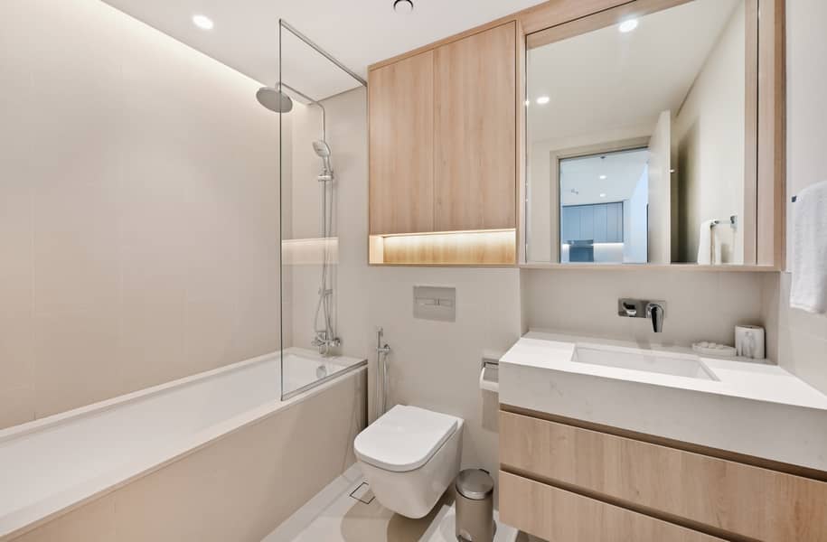 Brand new stylish apartment in Dubai Hills - Image 27