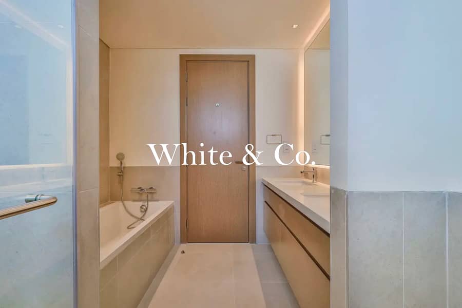 Internal | On Park & Pool | Single Row - Image 13