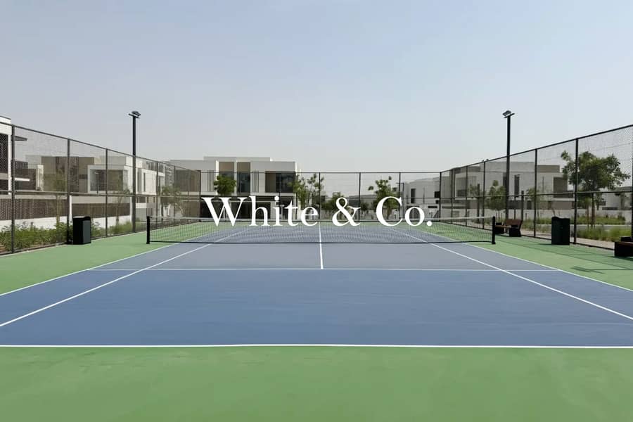 Internal | On Park & Pool | Single Row - Image 16