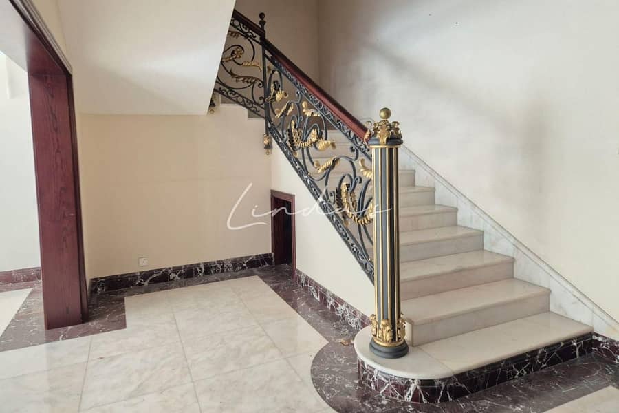 Vastu / Fully Upgraded /Extended to 4 beds - Image 8