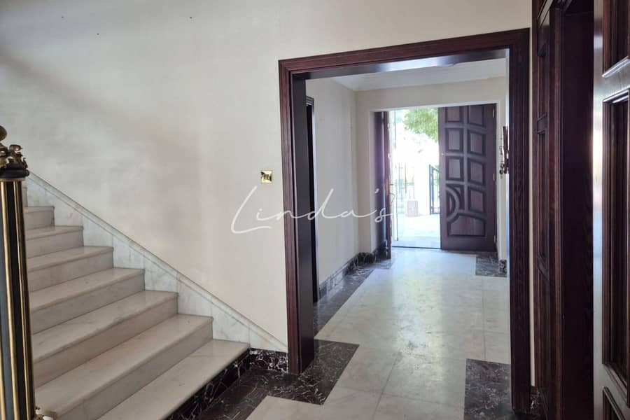 Vastu / Fully Upgraded /Extended to 4 beds - Image 9