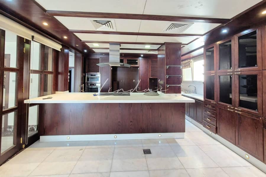 Vastu / Fully Upgraded /Extended to 4 beds - Image 11