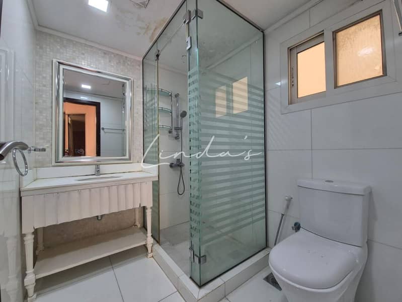 Vastu / Fully Upgraded /Extended to 4 beds - Image 22