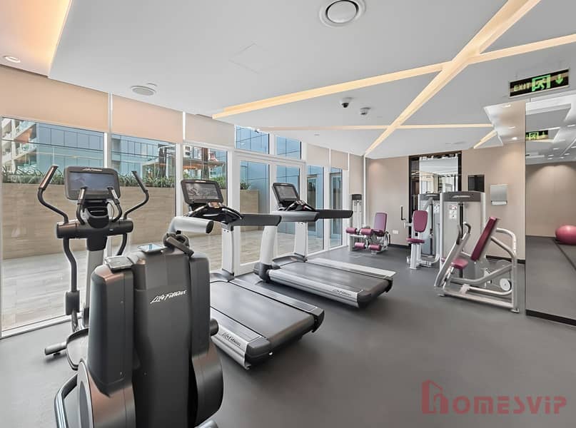 Luxury Unit High Floor Damac Majestine - Image 27