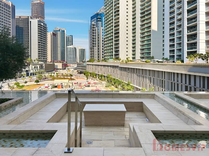 Luxury Unit High Floor Damac Majestine - Image 32