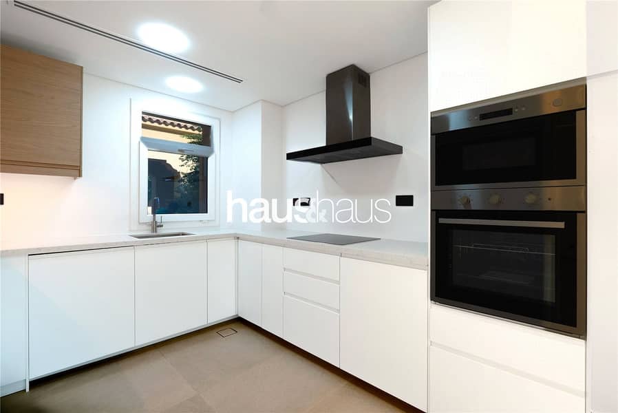 Fully Upgraded | 3 Bedrooms | Vacant Now