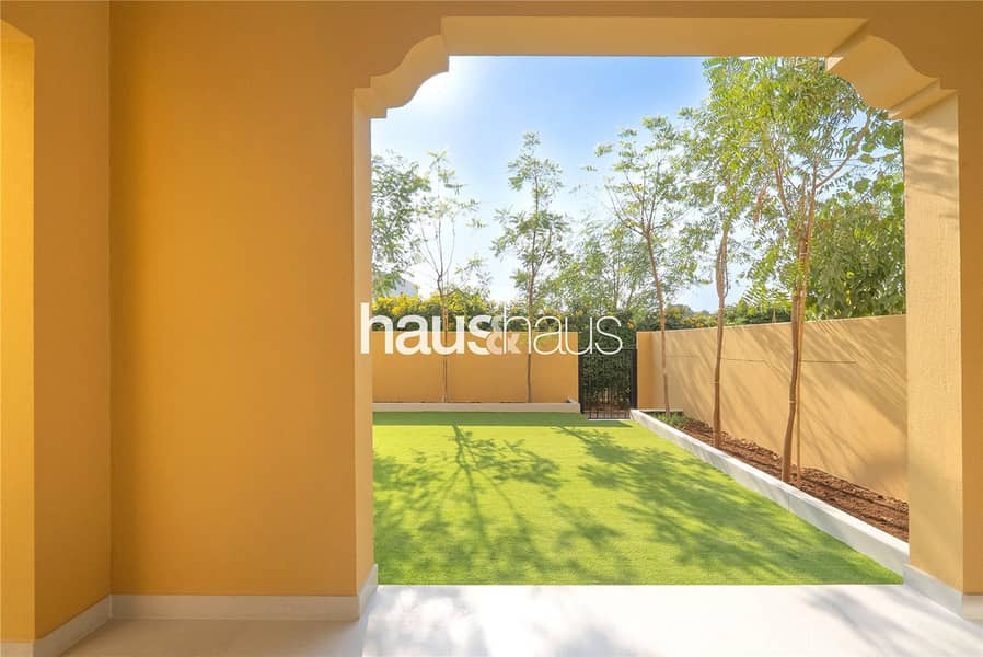Fully Upgraded | 3 Bedrooms | Vacant Now - Image 25