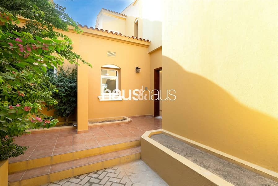 Fully Upgraded | 3 Bedrooms | Vacant Now - Image 27