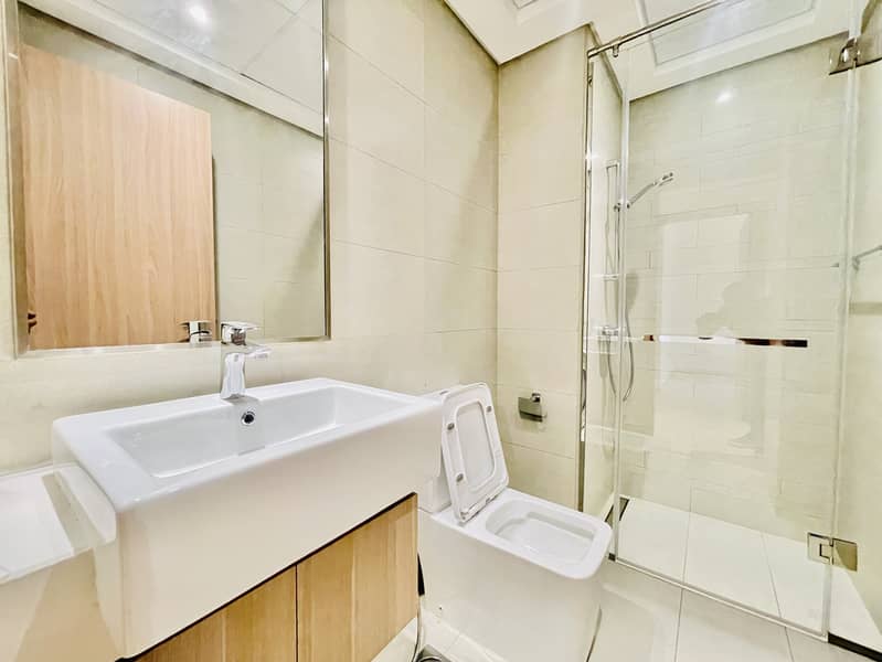 Chiller-Free | Spacious 3 Bedroom Apartment with 3 Washrooms & Large Terrace | Semi-Furnished | Full Family Amenities - Image 10