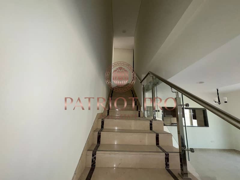 Duplex Unit - Elegant 3 BHK Spacious Big Layout - Image 16