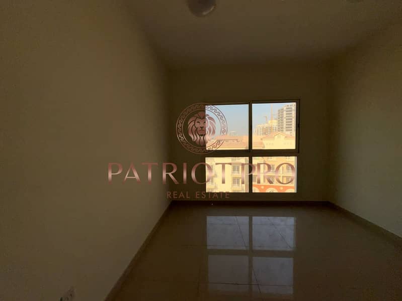 Duplex Unit - Elegant 3 BHK Spacious Big Layout - Image 23