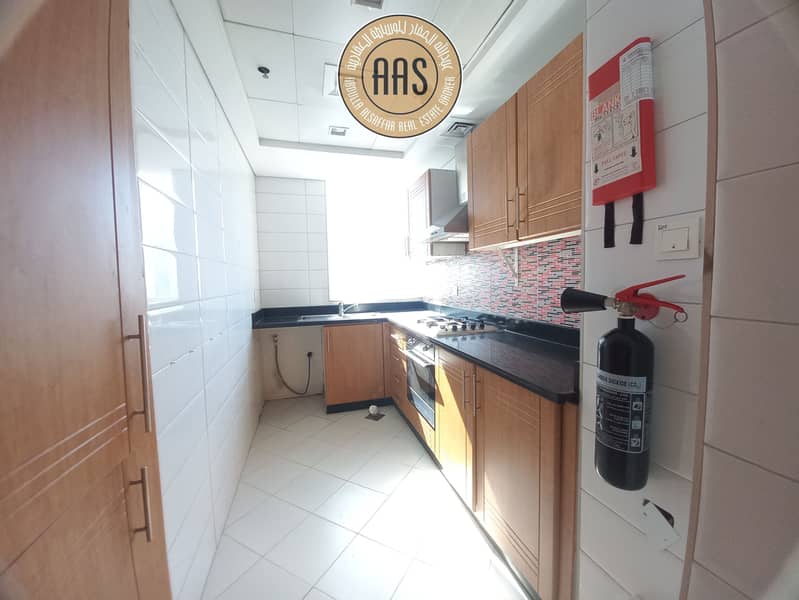 Chiller free luxurious huge Studio with all amenities