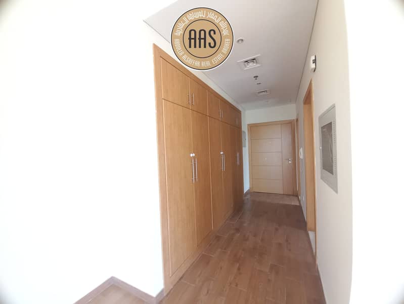 Chiller free luxurious huge Studio with all amenities - Image 6