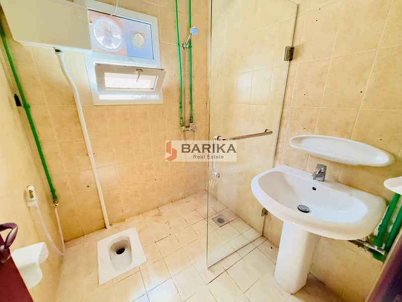 Beautifully 4BR Villa Private Garden |Al Quoz 4 - Image 18