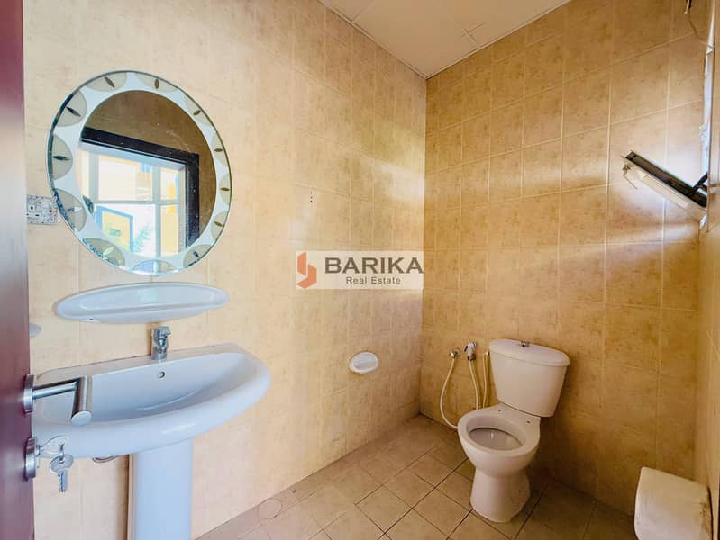 Beautifully 4BR Villa Private Garden |Al Quoz 4 - Image 20