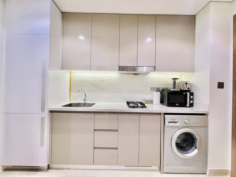 Ultra-Modern Fully Furnished Studio | Luxury Amenities | Prime Location | Farhad Azizi - Image 9