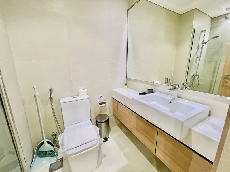 Ultra-Modern Fully Furnished Studio | Luxury Amenities | Prime Location | Farhad Azizi - Image 10