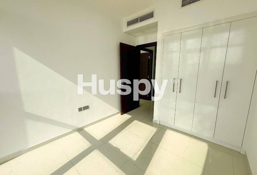 Single Row | Available Now | Unfurnished - Image 9