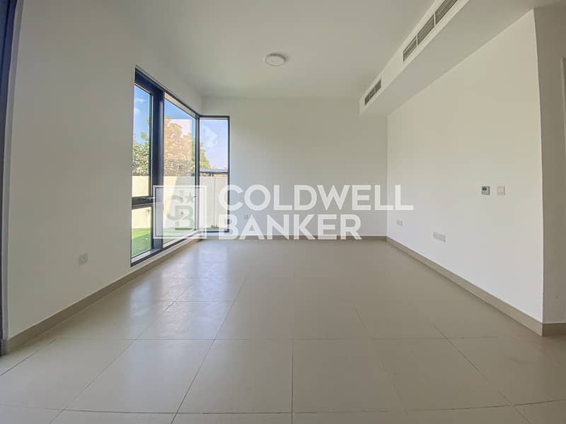 Unfurnished | Family Home | Community Expert