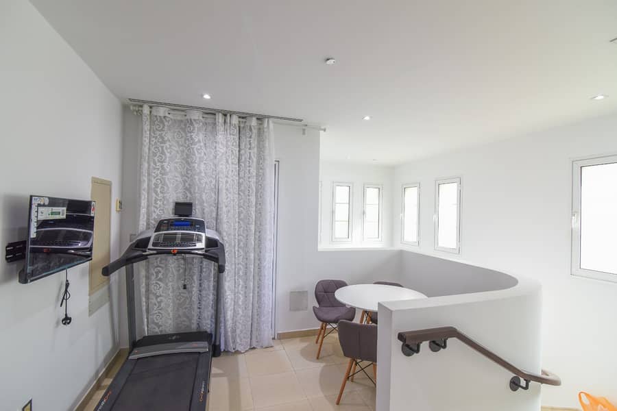 Daily Leasing of Spacious and fully furnished 2-Bedroom Villa with Maid Room, 4 Bathrooms & Huge Garden. - Image 11