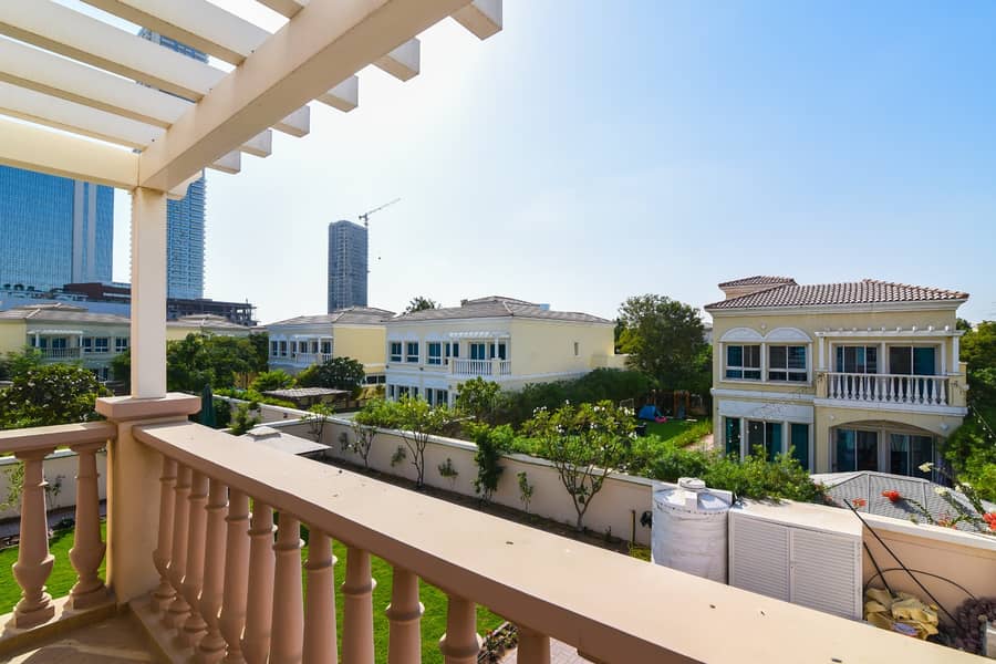 Daily Leasing of Spacious and fully furnished 2-Bedroom Villa with Maid Room, 4 Bathrooms & Huge Garden. - Image 16