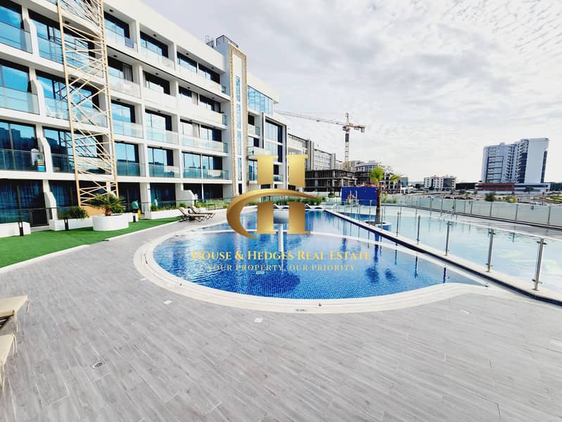 Lavish 1 Bedroom | Chiller Free | Fitted Kitchen | Pool View