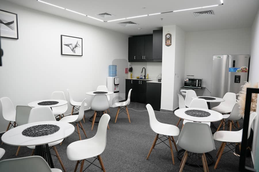 9 pantry 1. jpg