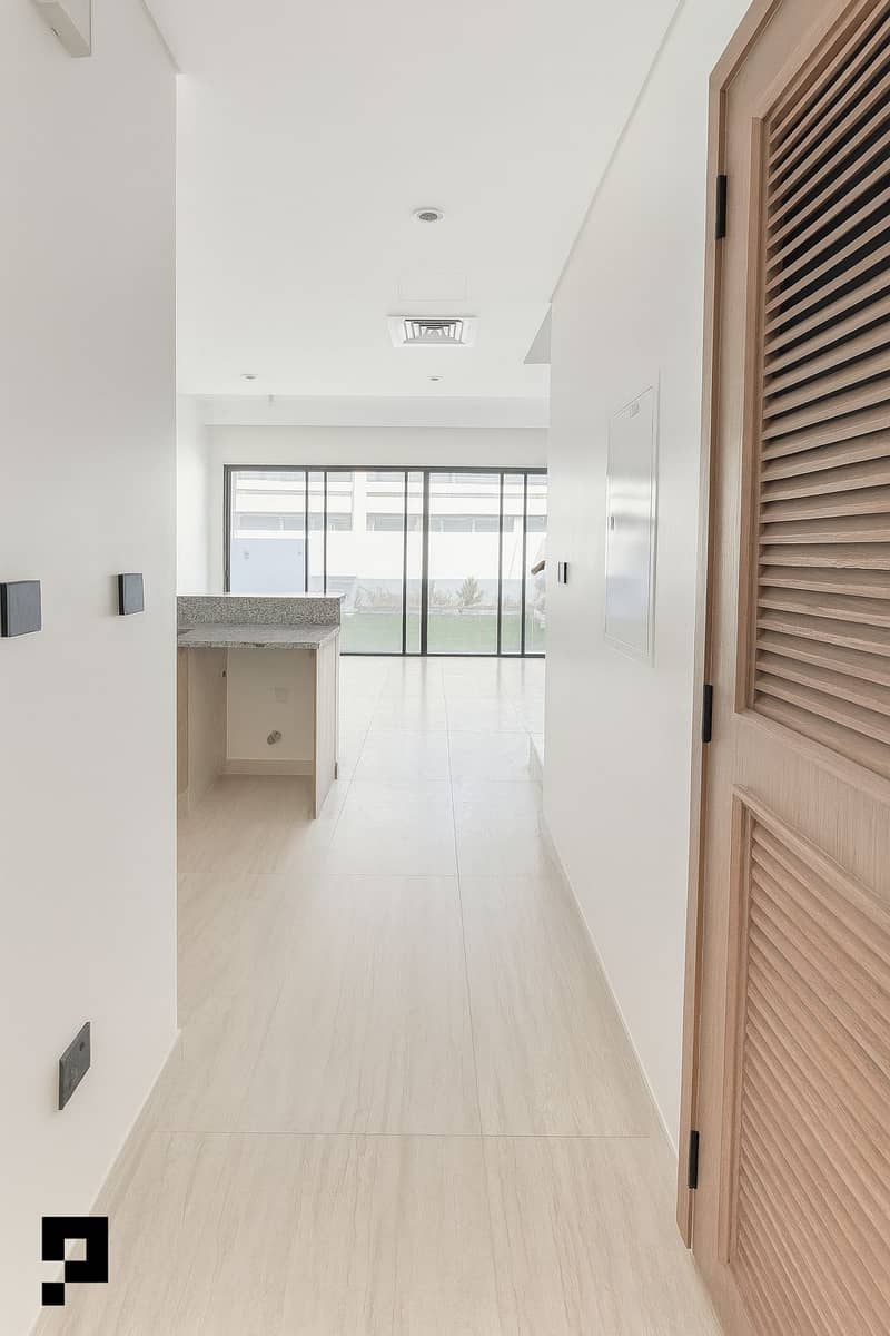 Luxury 3BR Townhouse in Santorini – Damac Lagoons