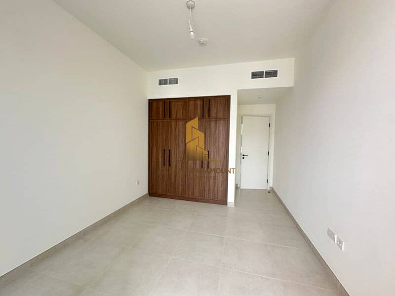 Single Row | Multiple Units | Close to Amenities - Image 8