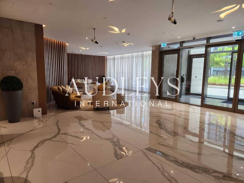 2 Bedrooms | Landscape View l Vacant - Image 9