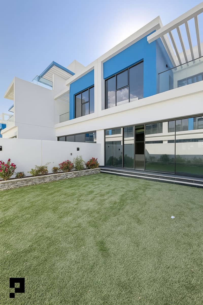 Luxury 3BR Townhouse in Santorini – Damac Lagoons