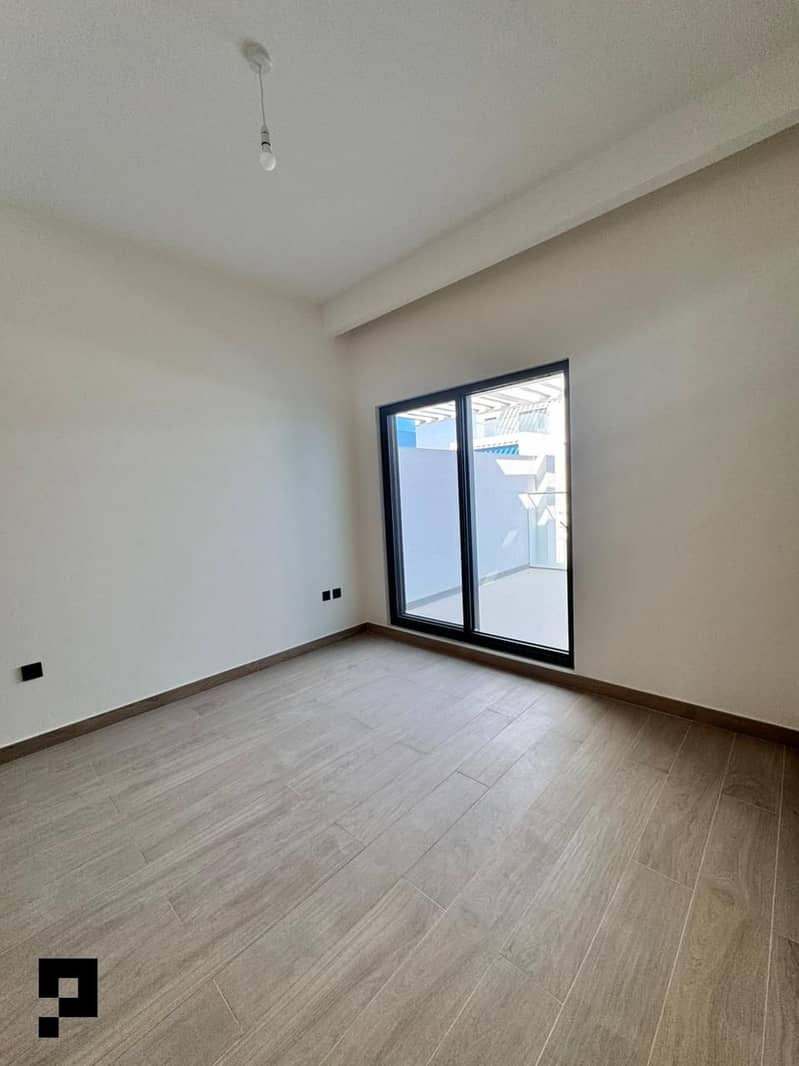 Luxury 3BR Townhouse in Santorini – Damac Lagoons - Image 14