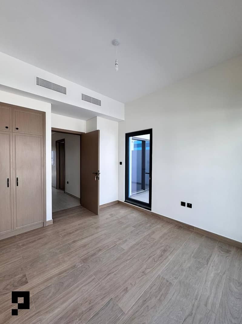 Luxury 3BR Townhouse in Santorini – Damac Lagoons - Image 17