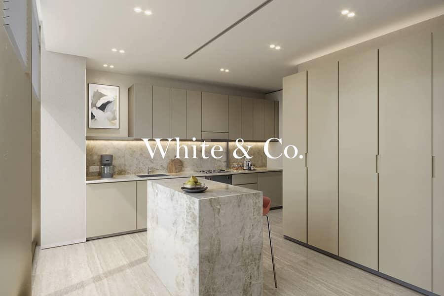 Large Layout | Luxury Living | Mall Access - Image 12