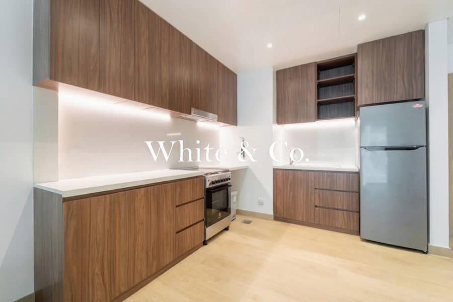 Partial Sea View| Beach Access |Spacious