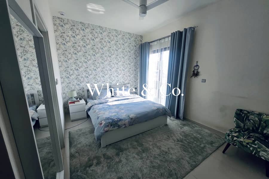 Single Row | Landscaped | Mid Corner 3BR - Image 12