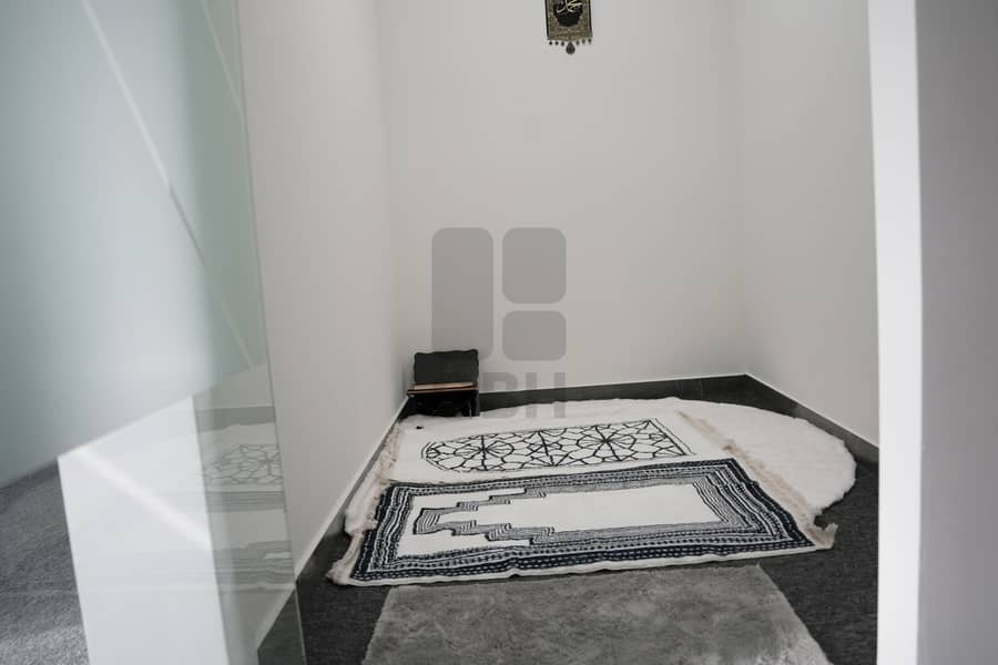 31 prayer room. jpg