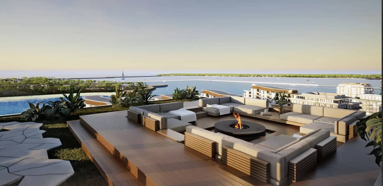 Beach front living / direct from developer / fully furnished - Image 11