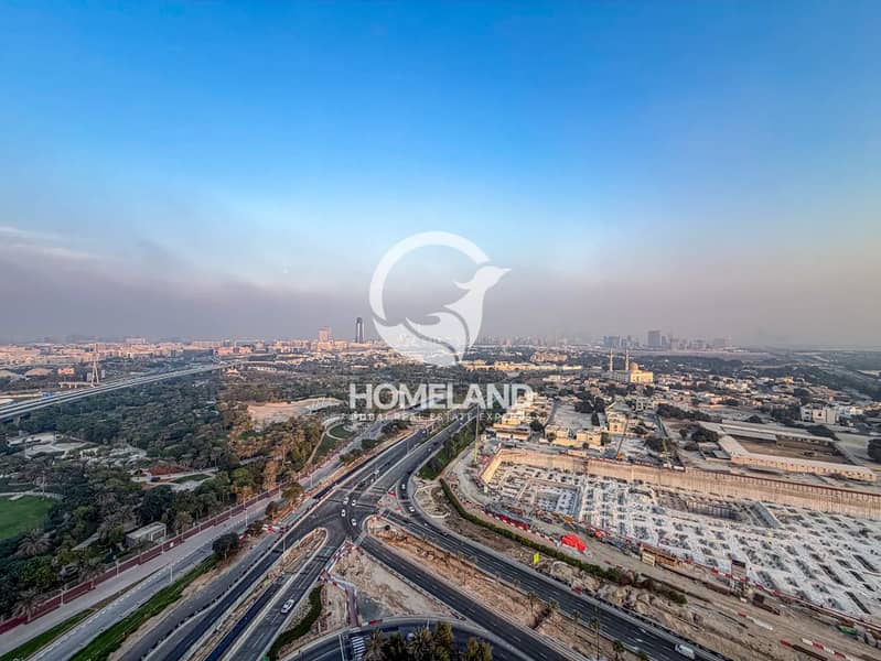 Original Show Unit | Maids | Brand New | Burj View - Image 19