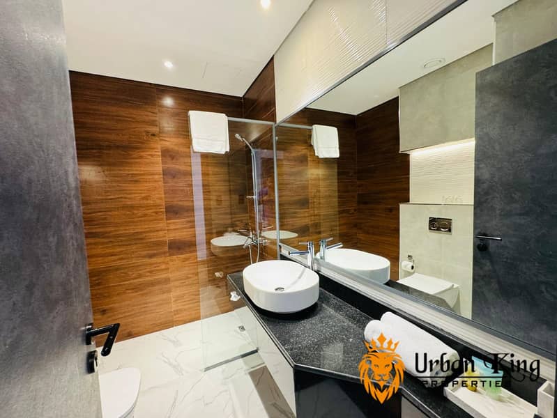 PANORAMIC | MARINA VIEW| ROOF TOP POOL - Image 8