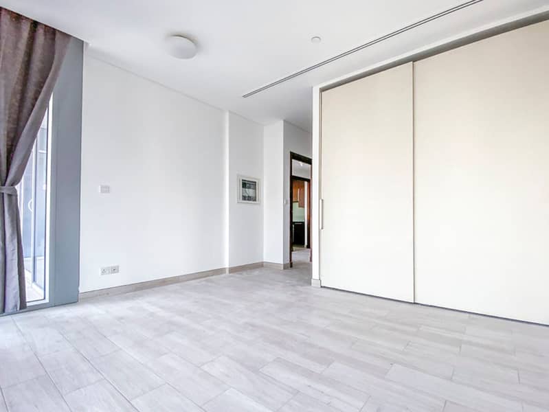 Unobstructed Sea View | High Floor | Modern