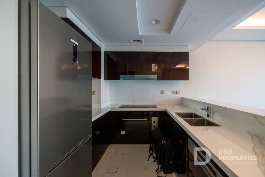 Brand New | Park and Lake views | Modern Living - Image 10