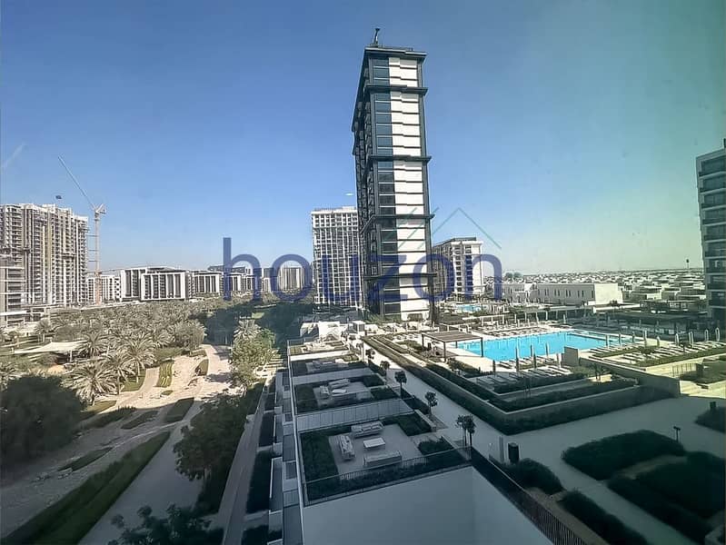 Spacious 3BR+ M\R | Balcony | Full Park View - Image 21